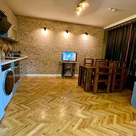 Old Town Bamboo Tree 2 Bedroom * Vidin