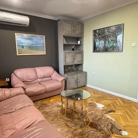 Old Town Bamboo Tree 2 Bedroom Vidin