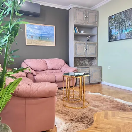 Old Town Bamboo Tree 2 Bedroom Apartman *